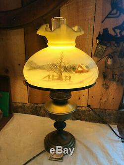 Vintage 1981 Fenton Signed Custard Satin Glass Electric Student Lamp