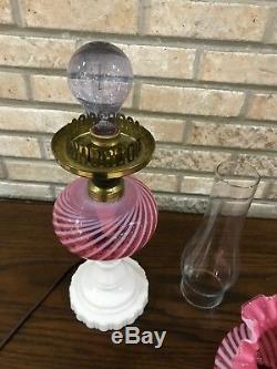 Vintage Fenton Cranberry Opalescent Swirl Optic Lamp Z2