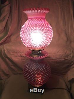 Vintage Fenton Glass Cranberry Opalecent Hobnail 3 Way Gwtw Lamp 23