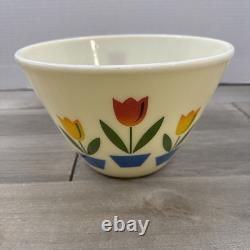 Vintage Fire King Tulip Milk Glass Nesting Mixing Bowl Set of 3 9.5 8.5 6.5