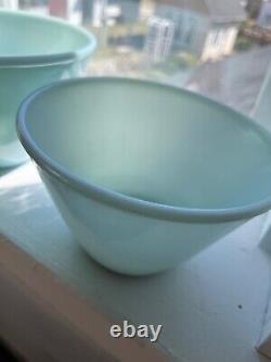 Vintage Fire King Turquoise Blue Splash Proof Mixing Bowls Set of 3 GREAT SET