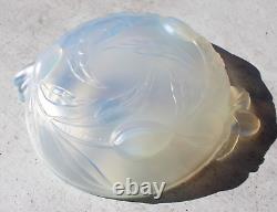 Vintage French Etling 1930s Art Deco Opalescent Glass Bowl with Handles