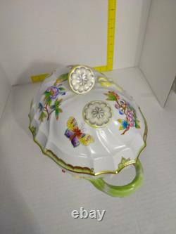 Vintage HEREND QUEEN VICTORIA OVAL TUREEN 1014 VB0 Handpainted