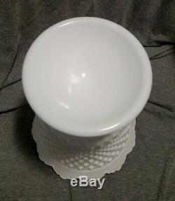 Vintage HTF Fenton White Milk Glass Hobnail Covered Urn Apothecary 1968-1969