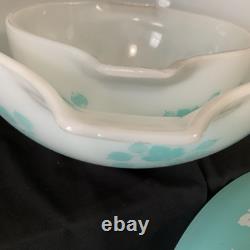 Vintage JAJ Pyrex Duck Egg Blue Gooseberry Cinderella Mixing Bowl Set 441-444