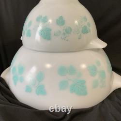 Vintage JAJ Pyrex Duck Egg Blue Gooseberry Cinderella Mixing Bowl Set 441-444