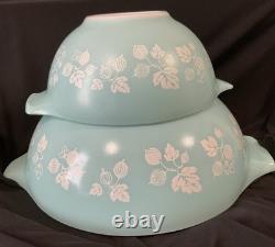Vintage JAJ Pyrex Duck Egg Blue Gooseberry Cinderella Mixing Bowl Set 441-444