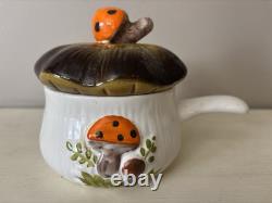 Vintage Merry Mushroom Ceramic Handled Soup Bowls Set Of 4 With LIDS