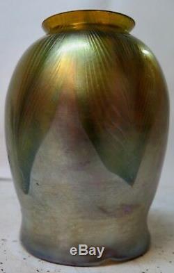 Vintage Original Tiffany Studios Pulled Feather Favrile Art Glass Shade
