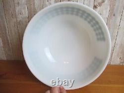 Vintage PYREX MCM #404 4 Quart Green Polka Dot Milk Glass Mixing Bowl Ovenware