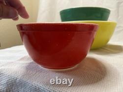 Vintage PYREX Primary Colors Nesting Mixing Bowl Set Of Four 401-404