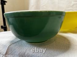 Vintage PYREX Primary Colors Nesting Mixing Bowl Set Of Four 401-404