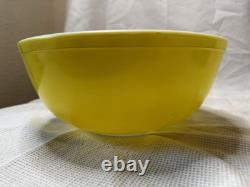 Vintage PYREX Primary Colors Nesting Mixing Bowl Set Of Four 401-404