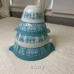 Vintage Pyrex Amish Butterprint Cinderella Bowls Turquoise White Set of 4