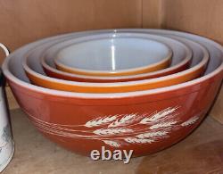 Vintage Pyrex Autumn Harvest Wheat Mixing Bowl Nesting Set of 4- 401 402 403 404