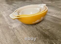 Vintage Pyrex Cinderella Yellow Orange Butterfly Gold Set Of 3 Bowls! Used