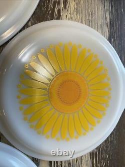 Vintage Pyrex Daisy/Sunflower Casserole Set 473-B 475-B 6 Pcs Milk Glass Lids