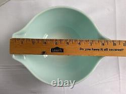 Vintage Pyrex Mixing Bowls Amish Butterprint Set of 4 Cinderella Nesting USA