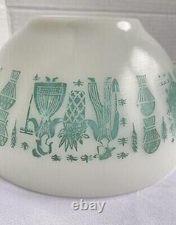 Vintage Pyrex Mixing Bowls Amish Butterprint Set of 4 Cinderella Nesting USA