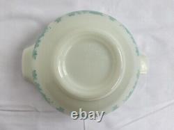 Vintage Pyrex Mixing Bowls Amish Butterprint Set of 4 Cinderella Nesting USA