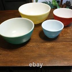 Vintage Pyrex Mixing Bowls Primary Colors T. M. REG US PAT. OFF Nesting Set