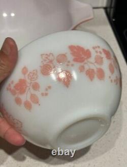 Vintage Pyrex Pink Gooseberry Set Nesting Bowls Snowflake Blue Divided Dish Set