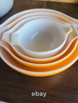 Vintage Pyrex Sunflower Daisy Yellow Orange Cinderella Nesting Bowl Set Of 4