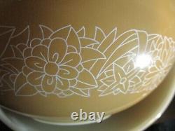 Vintage Pyrex Woodland Cinderella nesting bowl set 441-444 NICE