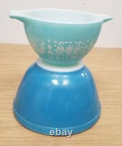 Vintage RARE PYREX AMISH BUTTERPRINT 8 OZ Cinderella Bowl 20 Turquoise