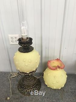 Vintage Rare Fenton Gone With The Wind Double Globe Embossed Rose Burmese Lamp