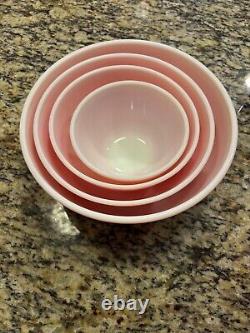 Vintage Set Of 4 Pyrex Pink Flamingo Mixing Bowls Very Good Cond
