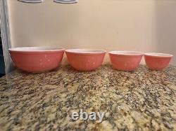 Vintage Set Of 4 Pyrex Pink Flamingo Mixing Bowls Very Good Cond