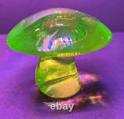Vintage Viking Vaseline/Uranium Green Lime Glass Small Mushroom Glows Rare MINT