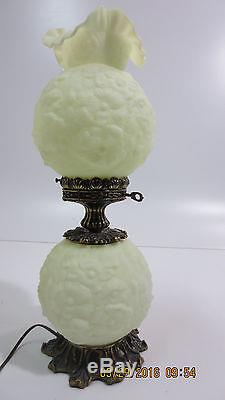Vnt Fenton Gone With The Wind Dual Globe Poppy Seed Lamp Light Green Vaseline