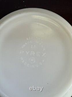 Vtg. Pyrex Pink Butterprint 1 QT 473 Casserole Dish with Lid READ