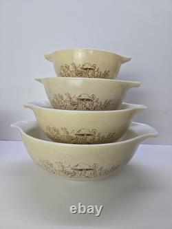 Vtg Set 4 Pyrex Forest Fancies Mushroom Cinderella Nesting Mixing Bowls 441-444